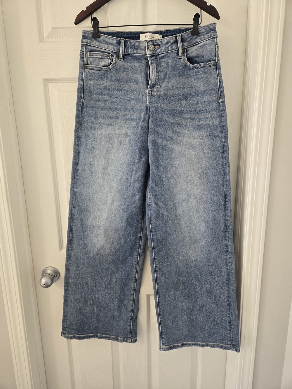 Womens Wide Leg Hidden Jeans - Size 30